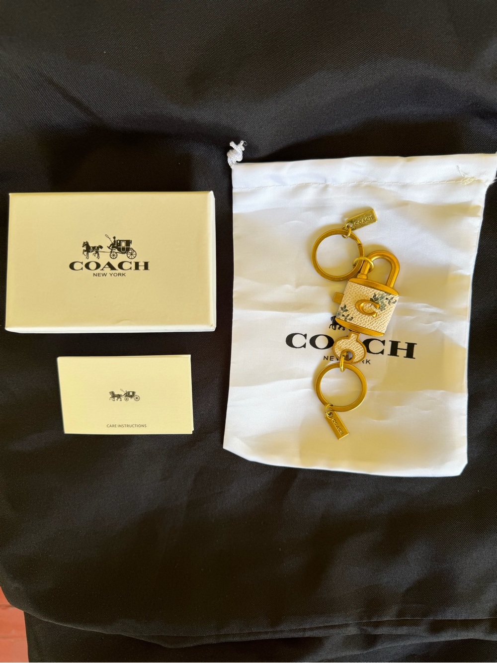 RARE COACH Gold Lock & Key Valet Keychain with Floral Pattern